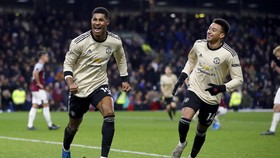 Menang Lagi, MU 'Dibantu' Performa Buruk Burnley