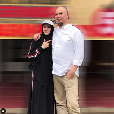 Heboh Ahmad Dhani dan Mulan Pisah Rumah, Begini Kesaksian Tetangga