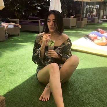 6 Pesona Renatta Moeloek, Chef Cantik yang Mendadak Viral