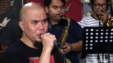 Biayai Hidup 6 Janda, Ahmad Dhani: Pemerintah Please Deh Jangan Kebangetan