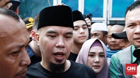 Ahmad Dhani Akan Tulis Buku Sejarah Bersumber Media Online