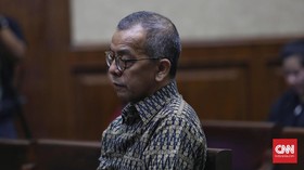 Terima Suap Rp5,8 M, Emirsyah Satar Dituntut 12 Tahun Penjara