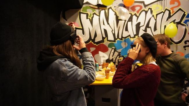 Ada Museum of Hangovers yang baru dibuka di Zagreb, Kroasia.