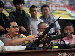 Koleksi Senjata Api Koboi Lamborghini Bikin Ngeri