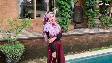 Unggahan Pertama Medina Zein Usai Diwajibkan Rehabilitasi 3 Bulan