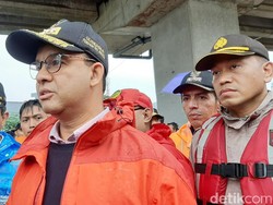 Anies Bentuk Tim Persiapan Pengadaan Tanah Sodetan Kali Ciliwung