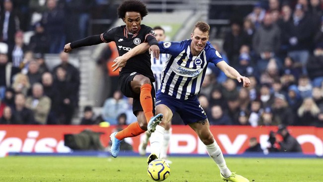 Chelsea dan Brighton & Hove Albion berbagi angka dalam lanjutan Liga Inggris di Stadion AMEX, Rabu (1/1) malam WIB.