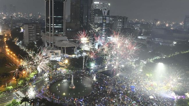 Polda Metro Jaya bakal melakukan penyekatan di sejumlah wilayah perbatasan DKI Jakarta pada saat malam perayaan Tahun Baru 2023.