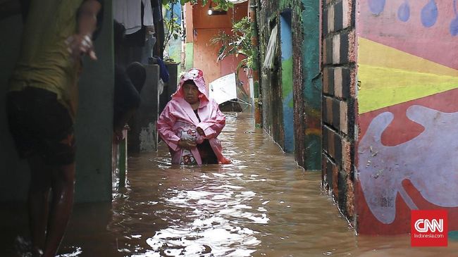 Cara Mengantisipasi Bahaya Sengatan Listrik Saat Banjir
