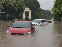 Berapa Biaya Perbaikan Mobil yang Terkena Banjir?