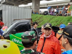 Anies Prediksi Air Katulampa Tiba di Jakarta Pukul 18.00, Minta Warga Siaga