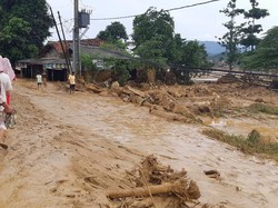 Longsor Juga Terjadi di Lebak Banten, Jalanan Tertutup-Desa Terisolir