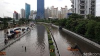 Terpopuler: Akun Twitter & Aplikasi Pantau Banjir, Tanda Bayi Mau Tumbuh Gigi