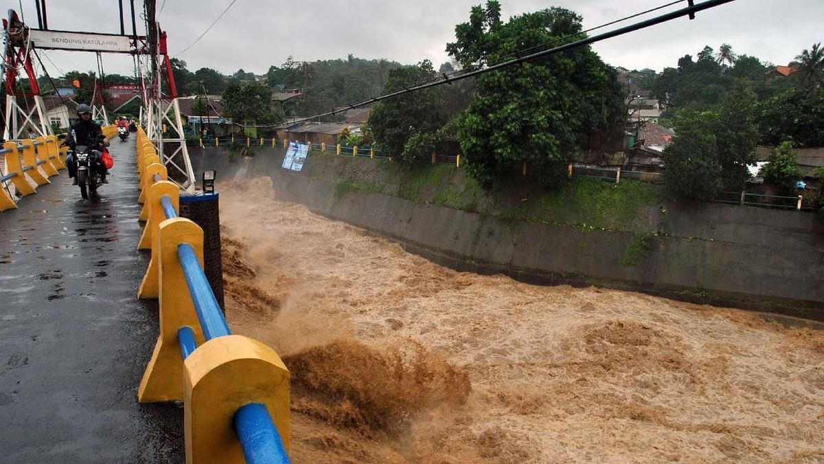 BPBD Bersiaga di Lima Kelurahan Jaktim Imbas Bendung Katulampa Siaga 1
