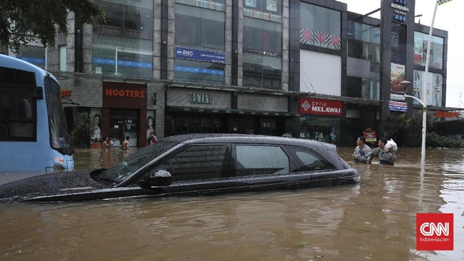 Penurunan nilai mobil bekas banjir dibanding pasaran tergantung kondisi dan juga situasi perdagangan mobil bekas.