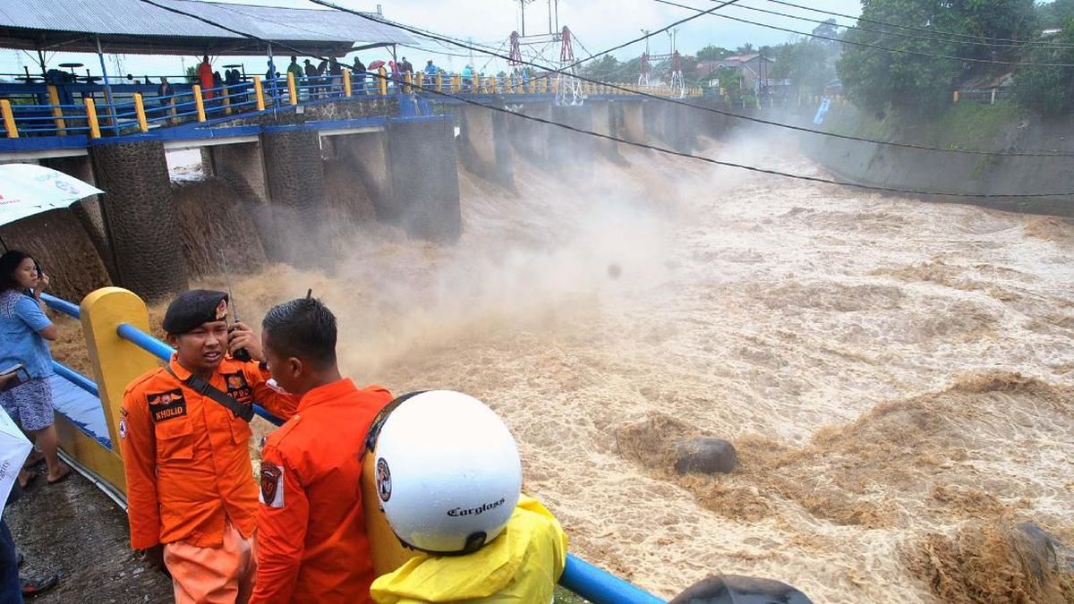 Walkot Bogor Imbau Warga Jakarta Waspada Banjir Kiriman Malam Ini