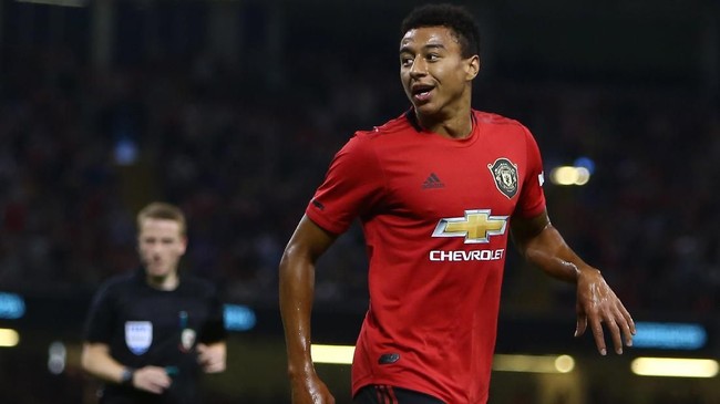 Gelandang Manchester United (MU) Jesse Lingard mencetak satu gol saat menang tipis 2-1 atas LASK di leg kedua 16 besar Liga Europa.