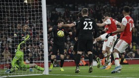 Arsenal Kalahkan MU Hingga McGregor Sulit Lawan Khabib