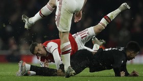 FOTO: Jatuh Bangun Arsenal Kalahkan MU
