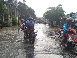 Jl H Mansyur Cipondoh Banjir, Sepeda Motor Tak Bisa Melintas