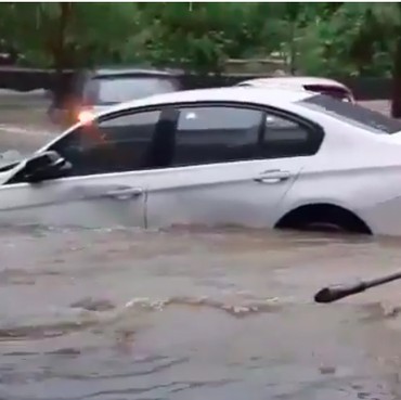 Ingat BMW Putih yang Hanyut di Banjir Jakarta? Begini Nasibnya