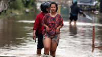 Meski Banjir, Menkes Pastikan Layanan di Puskesmas dan RS Siaga 24 Jam