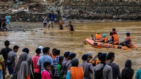Banjir Bandang di Labura, 3 Warga Belum Ditemukan