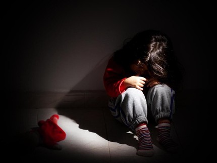 6 Ciri Anak Alami Pelecehan Seksual, Perlu Bunda Waspadai
