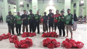 Turun Sejak Awal, Gojek dan Pemprov DKI Bantu Korban Banjir