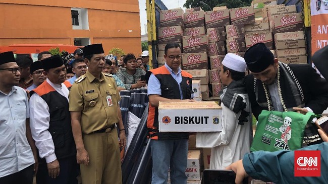 Gubernur DKI Jakarta Anies Baswedan mengaku tak kewalahan melakukan sidak di sejumlah wilayah yang terdampak banjir tanpa keberadaan wakil gubernur.