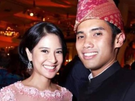 Potret 1 Dekade Perjalanan Cinta Dian Sastro dan Indraguna Sutowo
