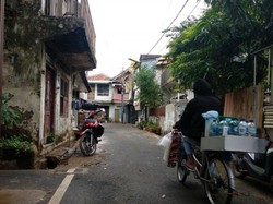 Banjir di Kawasan Pasar Baru Jakpus Surut, Warga Beraktivitas Normal
