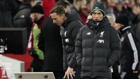 Menanti Debut Takumi Minamino di Liverpool vs Everton