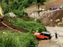 Kendarai Rubicon Tapi Gagal Nanjak, Bupati Karanganyar: Sopir Nggak Berani
