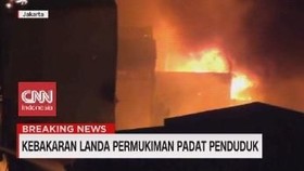 VIDEO: Kebakaran Landa Permukiman Padat Penduduk