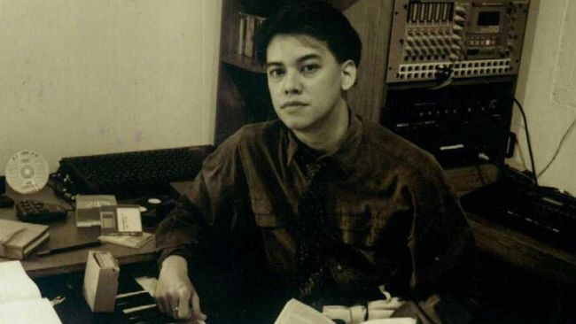 Fariz RM mengakui sosok Chrisye dan Harry Roesli adalah musisi yang paling berpengaruh dalam hidupnya.