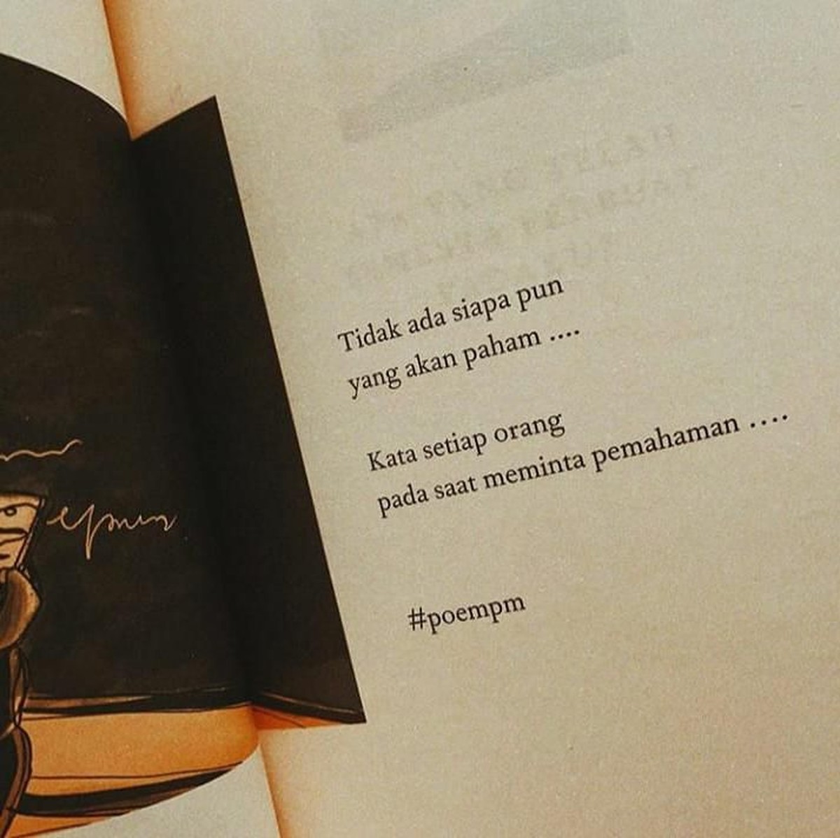 Tujuh puisi karya Putri Marino yang dijadikan buku&period; Kumpulan puisi itu sendiri membuat heboh dan menimbulkan pro dan kontra dari netizen&period;