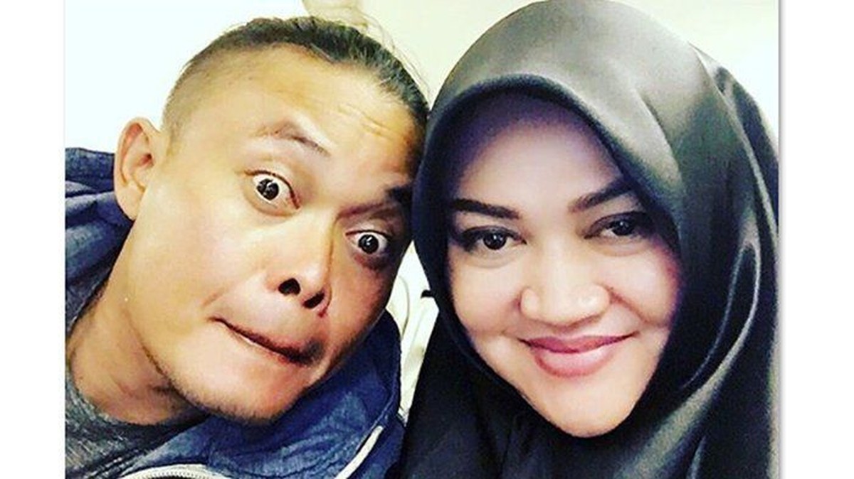 Mantan istri Sule&comma; Lina meninggal dunia&period; Insertlive sajikan balutan kenangan indah Sule dan Lina dalam rangkaian foto&period;