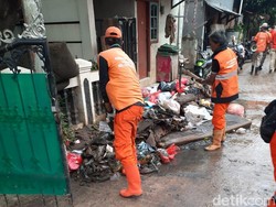 Sampai Waiting List, Jasa Cleaning Service Laris Pascabanjir