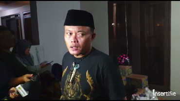 img-title Sule: Saya Yakin Lina Masih Sayang Sama Saya
