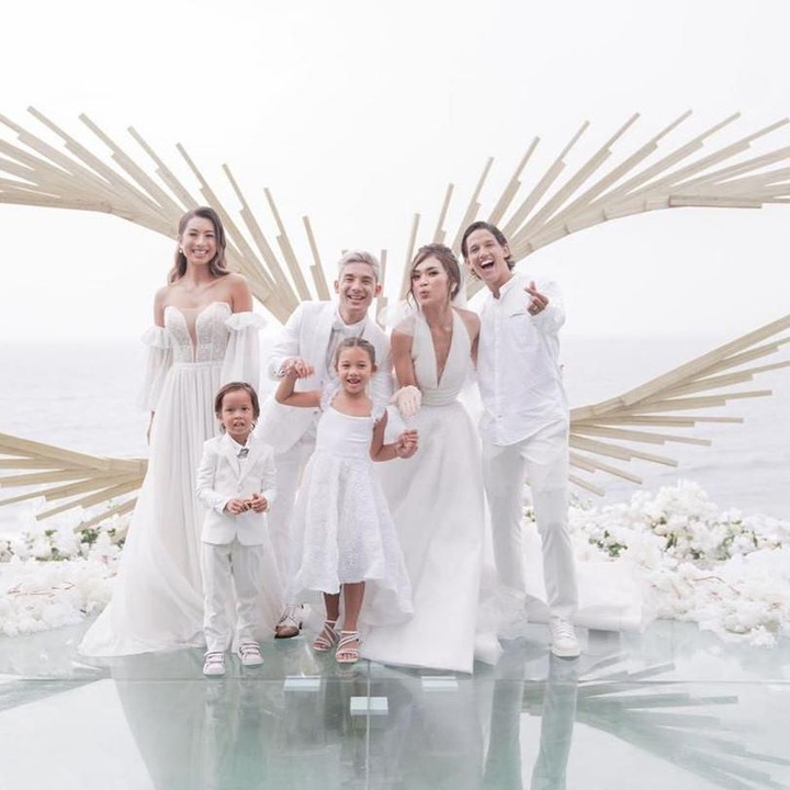 <p>Selamat menikah, semoga bahagia selalu Kim dan Elisabeth! (Foto: Instagram @thebridestory)</p>