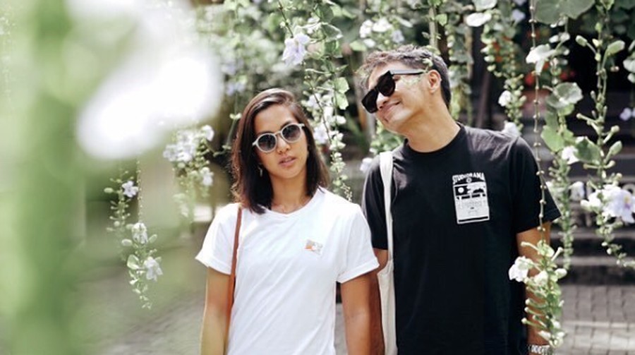 Dipha Barus dan istrinya, Vanessa Budiharja.