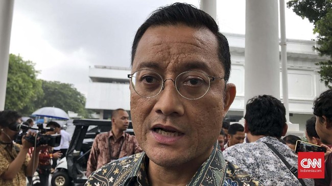 Mensos Juliari Batubara percepat pencairan dana PKH dari April menjadi Maret untuk mengantisipasi dampak virus corona.