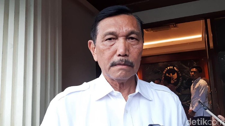 Menko Luhut Binsar Pandjaitan (Lisye-detikcom) Menko Luhut Binsar Pandjaitan (Lisye-detikcom)