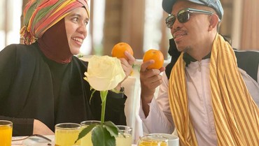 img-title Istri Kedua Gugat Cerai Ayah Atta Halilintar vs Gandengan Baru Cita Citata