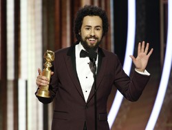 Menang Golden Globe, Aktor Ini Ucap Takbir saat Terima Piala