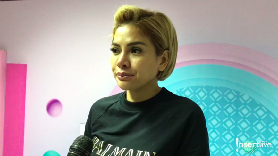 Nikita Mirzani akan beribadah umroh, apakah Nikita Mirzani akan kembali menggunakan hijab?
