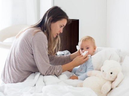 3 Cara Pijat Mengatasi Hidung Bayi Tersumbat, Perhatikan Titik Pijatannya