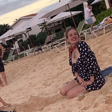 Adele Terlihat Langsing, Pelatih Gym Sampai Tak Kenal