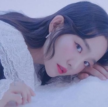 Lirik Lagu Dark Cloud - Younha